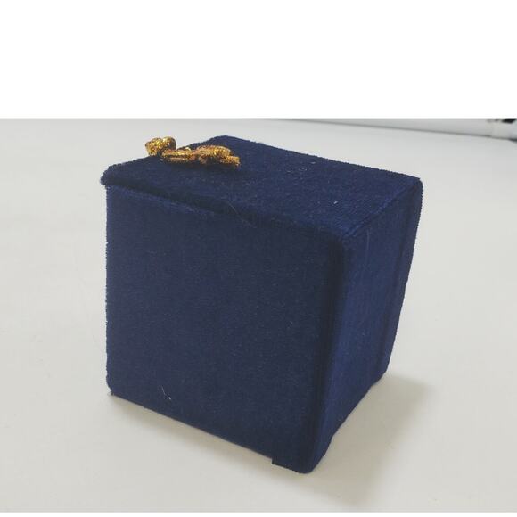 VTG Pier 1 Li Bien Peace Dove Hand Painted Glass Ornament in Silk Box, EUC - Picture 7 of 7